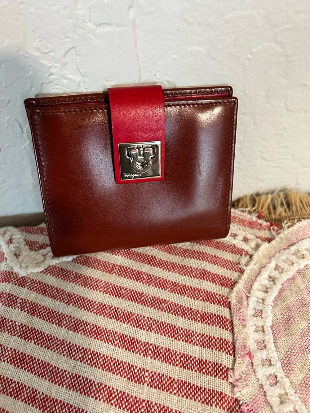 vintage Salvatore Ferragamo Gancini Two-Tone Bifold Wallet smooth calfskin